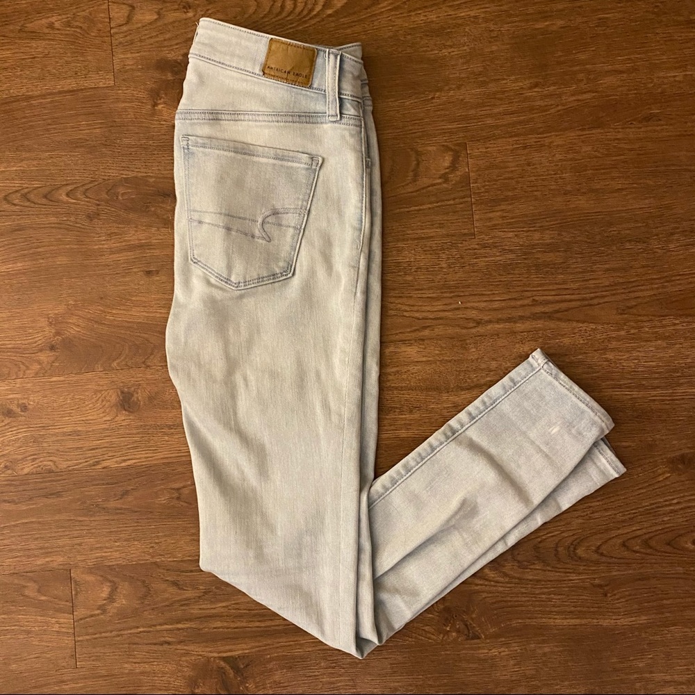 Light wash High-Rise Jeggings